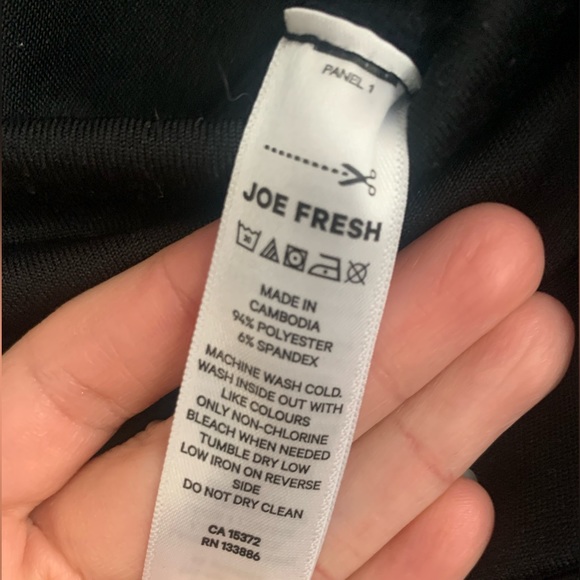 Joe Fresh Active Black Thick Leggings (Size: S) - Picture 9 of 10